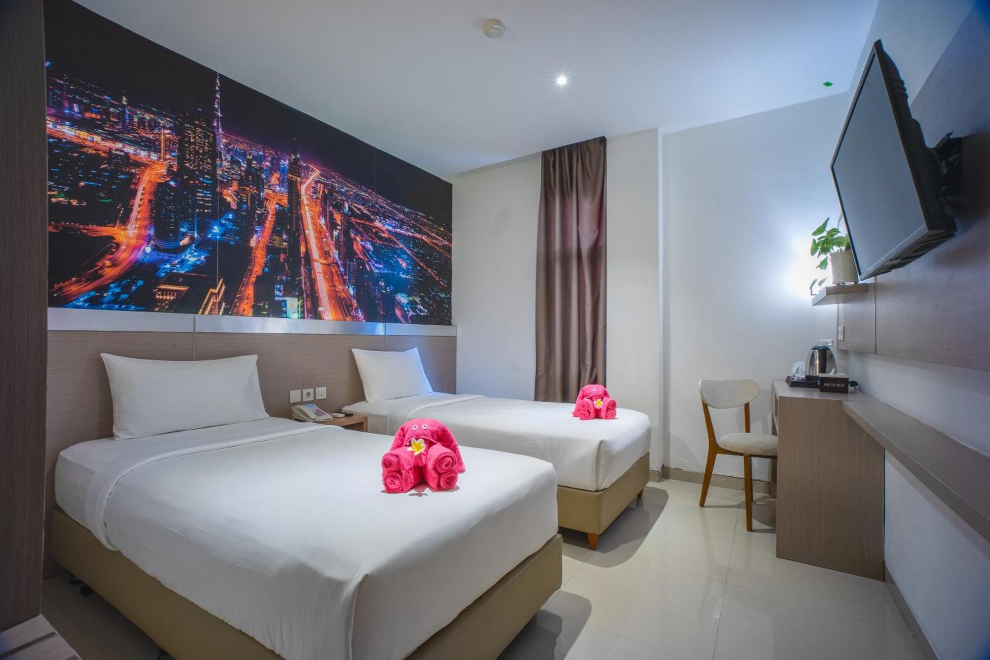 Triizz Hotel 3*